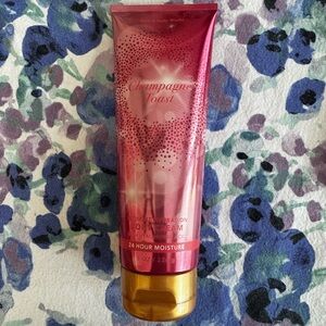 Champagne Toast Lotion